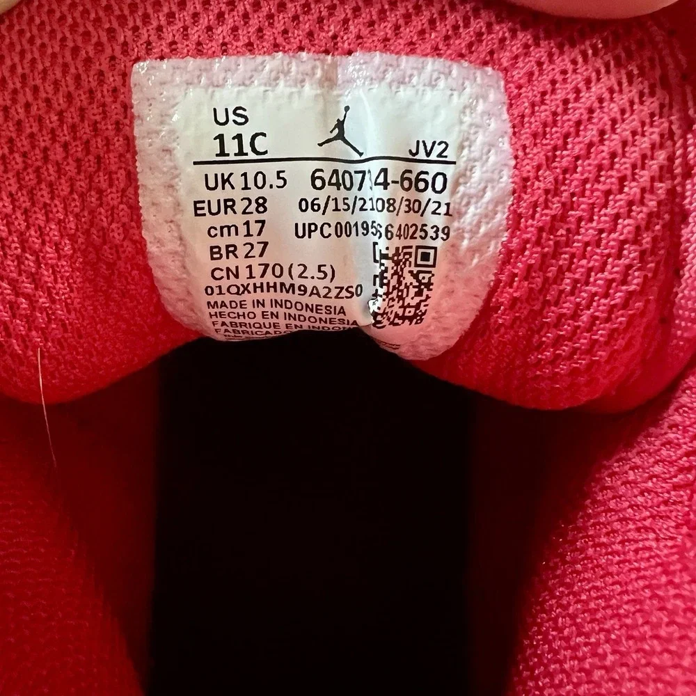 Nike Air Jordan 1 Mid Red Black Reverse Bred Kids Size 11C 640734-660 - Picture 8 of 9